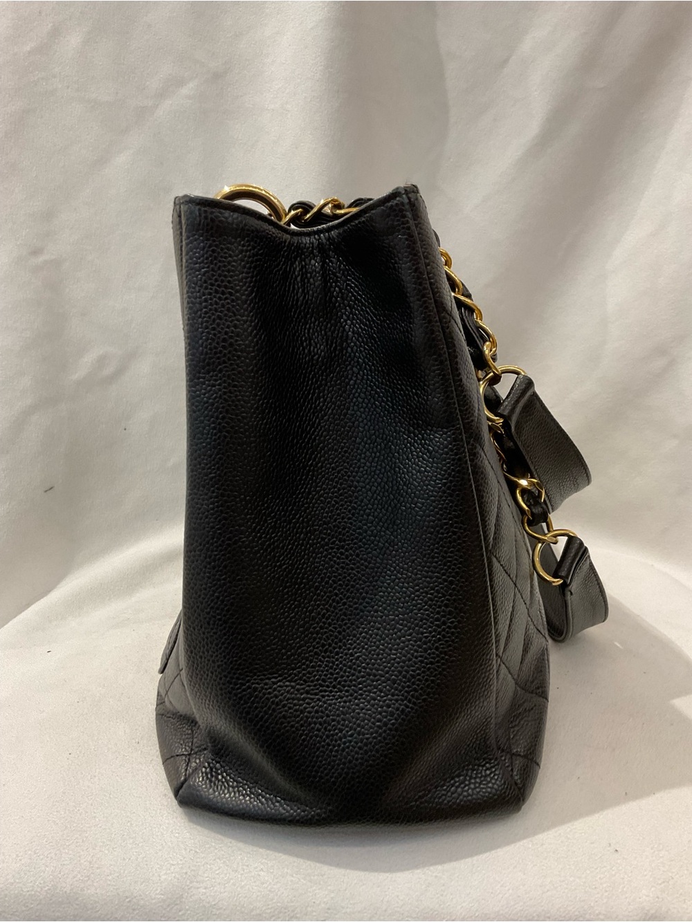 Chanel Tote - Picture 2 of 12